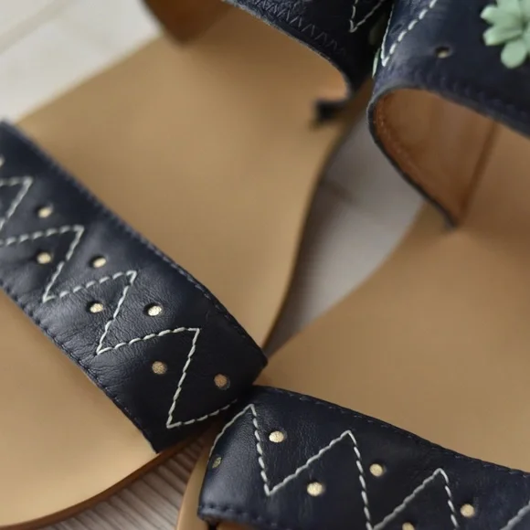 Jack Rogers Adair 10 EUC leather sandal - Picture 7 of 13